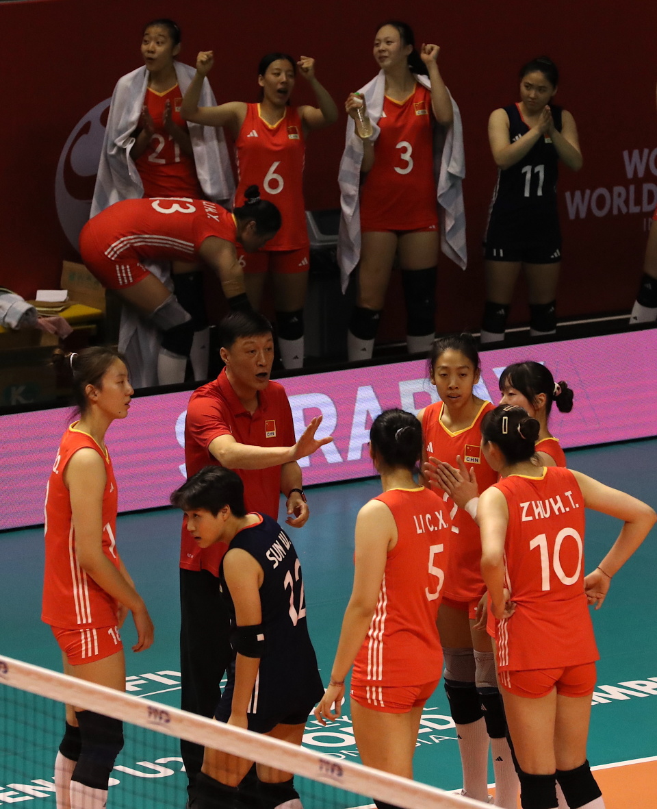 新华社记者, 新华社记者, src