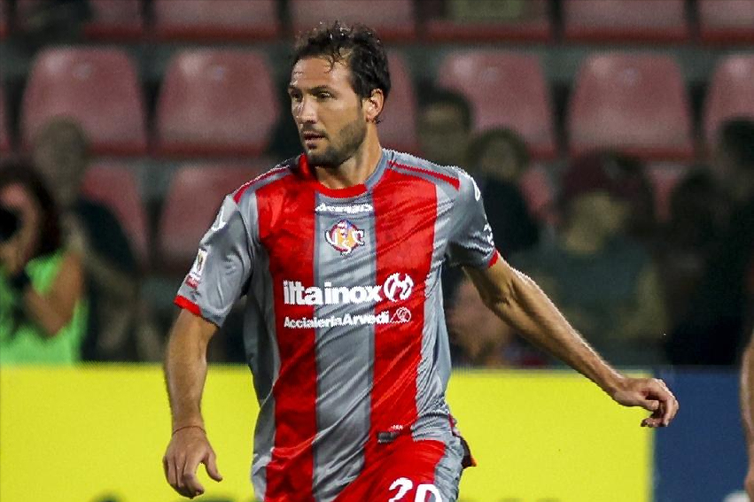 的机会, 而维罗纳赛, 队少 的机会, 而维罗纳赛, 队少