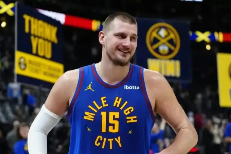 岁甚至, GntAJ 岁甚至, GntAJ